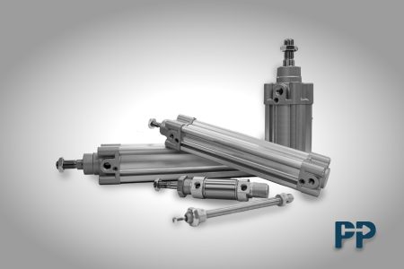 Cylinders-grijs-achtegrond Cylinders-grijs-achtegrond